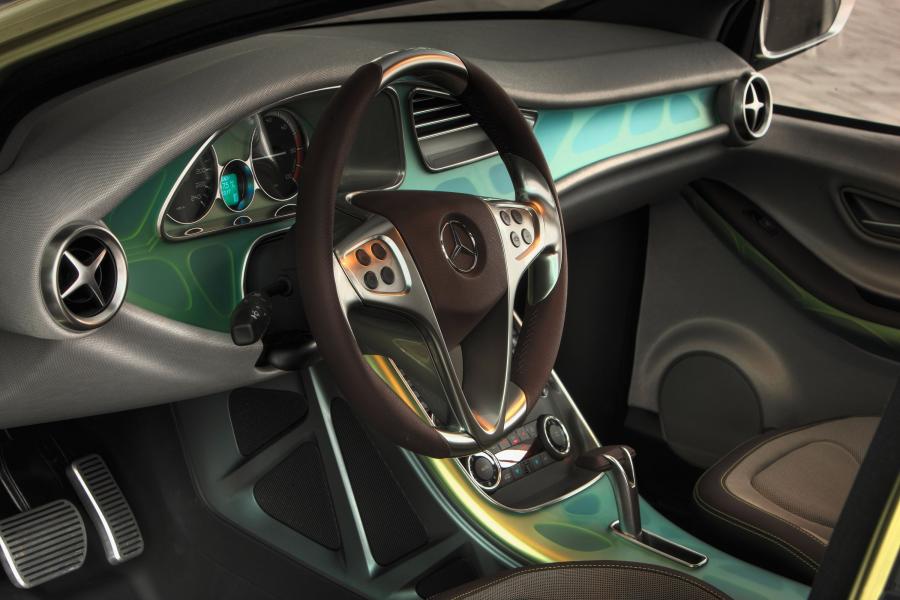  Mercedes-Benz BlueZERO Modular Concept 2009 года  (фото 14 из 61)